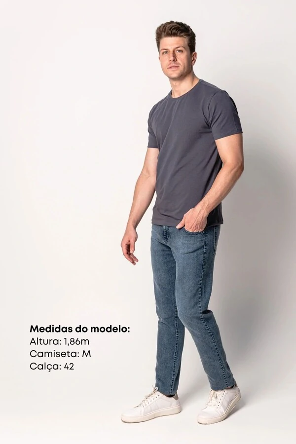 Camiseta Básica de Algodão Egípcio