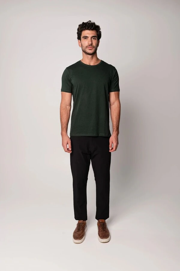 Camiseta Básica de Algodão Egípcio