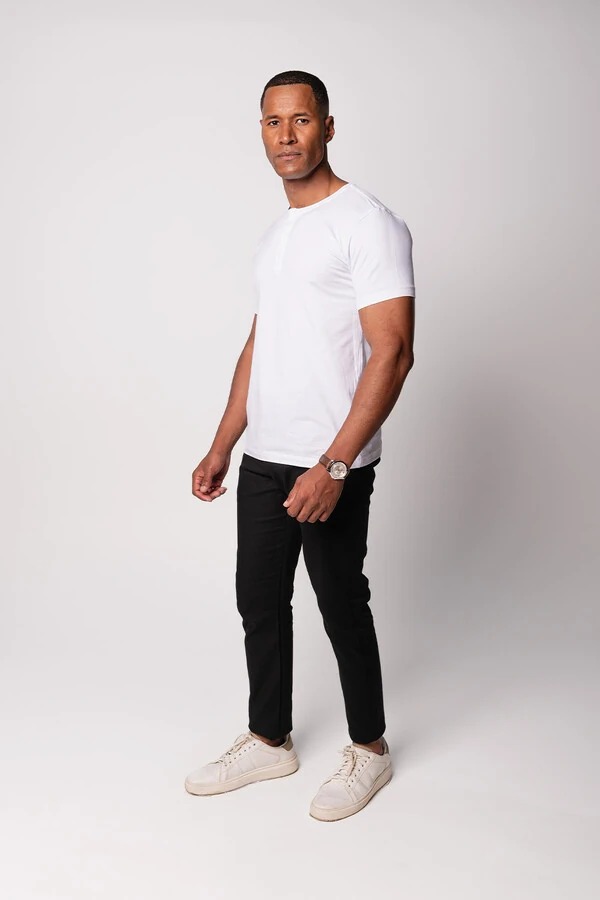 Camiseta Henley Manga Curta