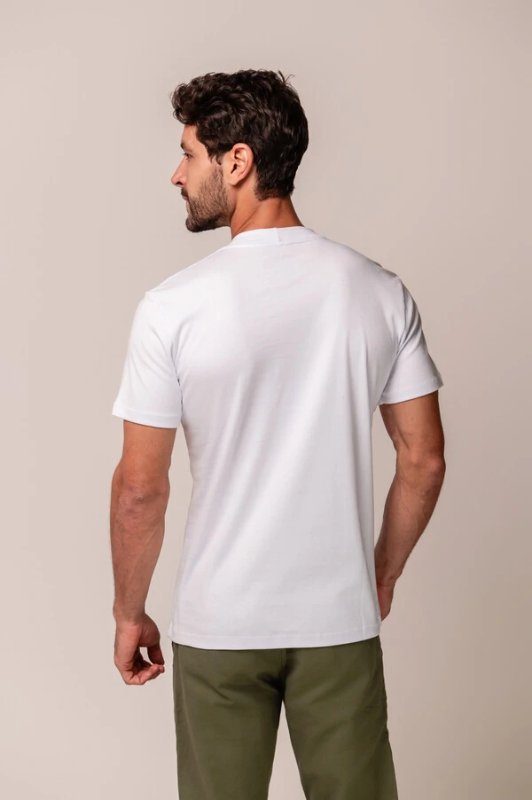 Camiseta Gola Alta Algodão Pima Suedine
