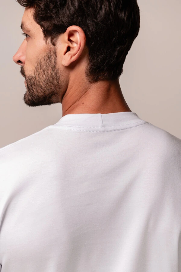 Camiseta Gola Alta Algodão Pima Suedine
