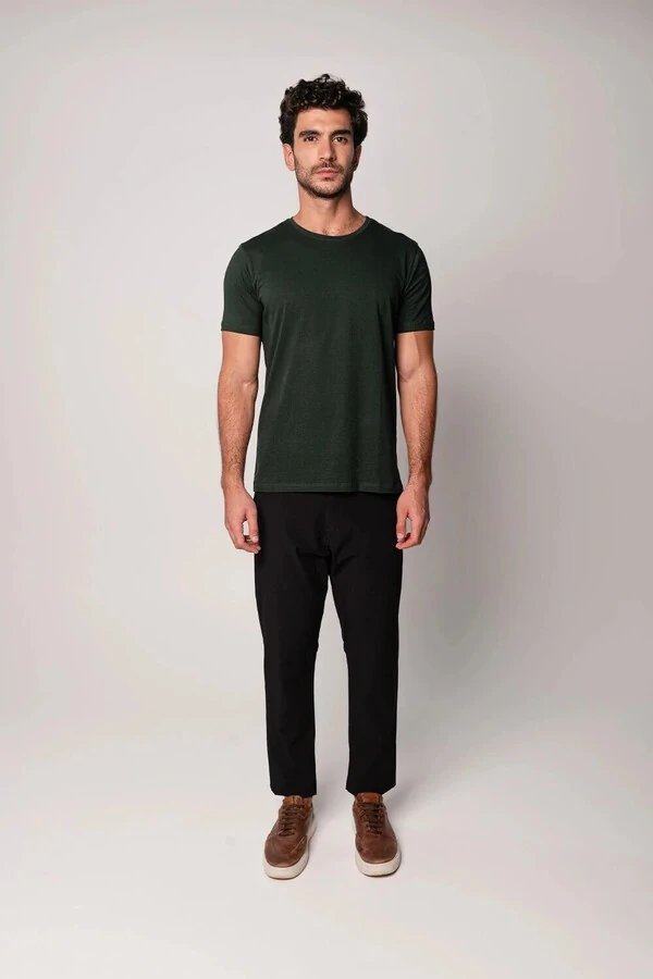 Camiseta Básica de Algodão Egípcio