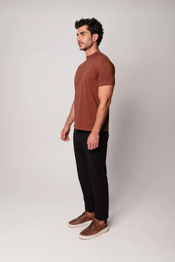 Camiseta Gola Alta Algodão Egípcio 140