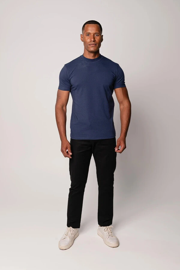 Camiseta Gola Alta Algodão Egípcio 140