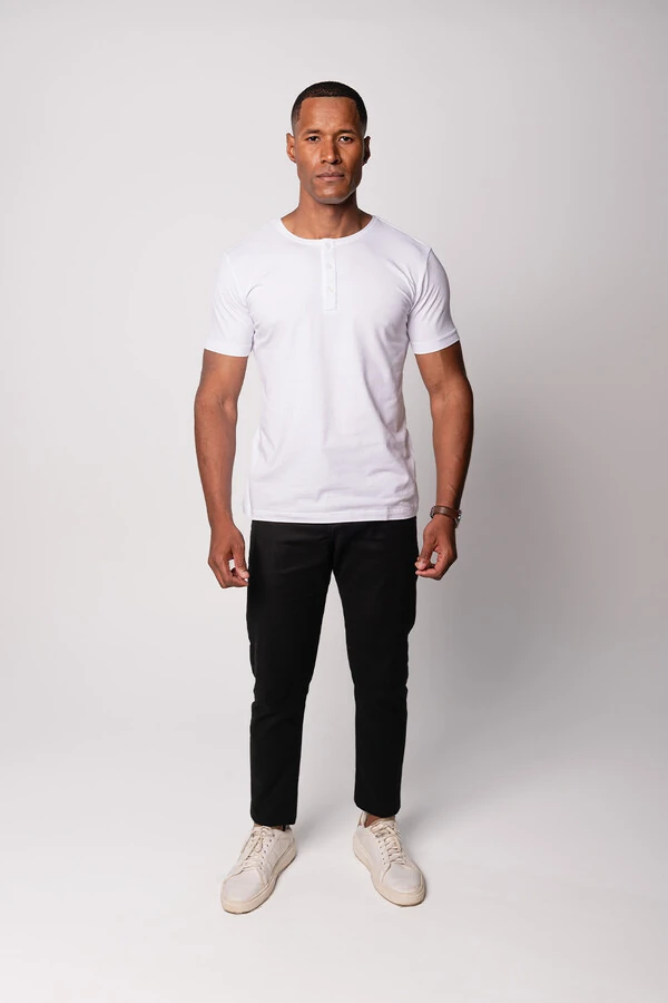 Camiseta Henley Manga Curta
