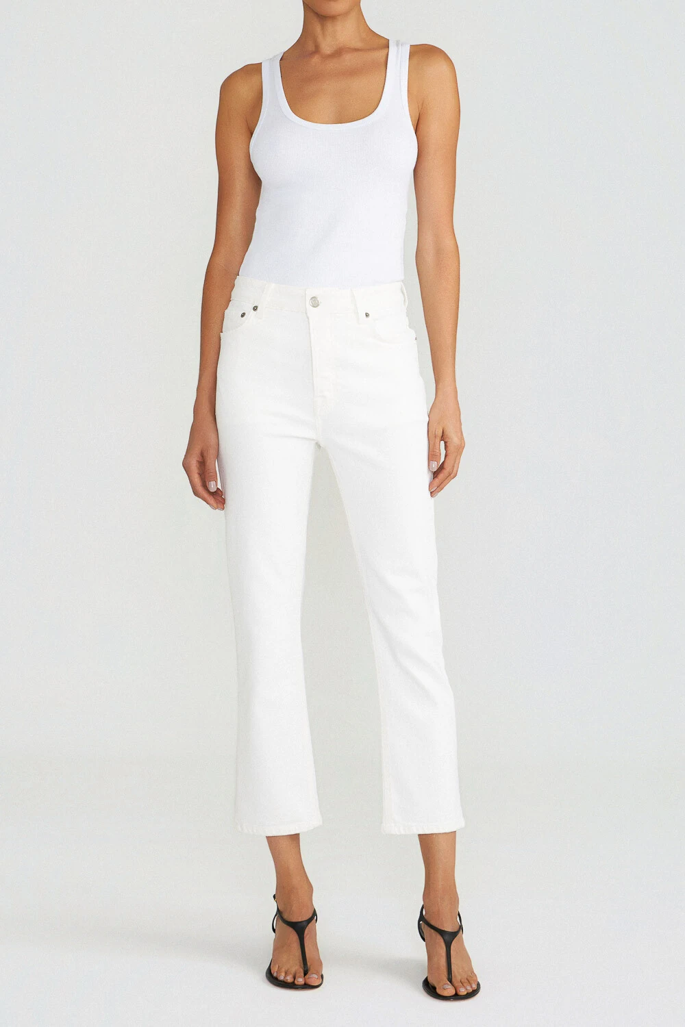 FotoCalça Cropped Off Denim