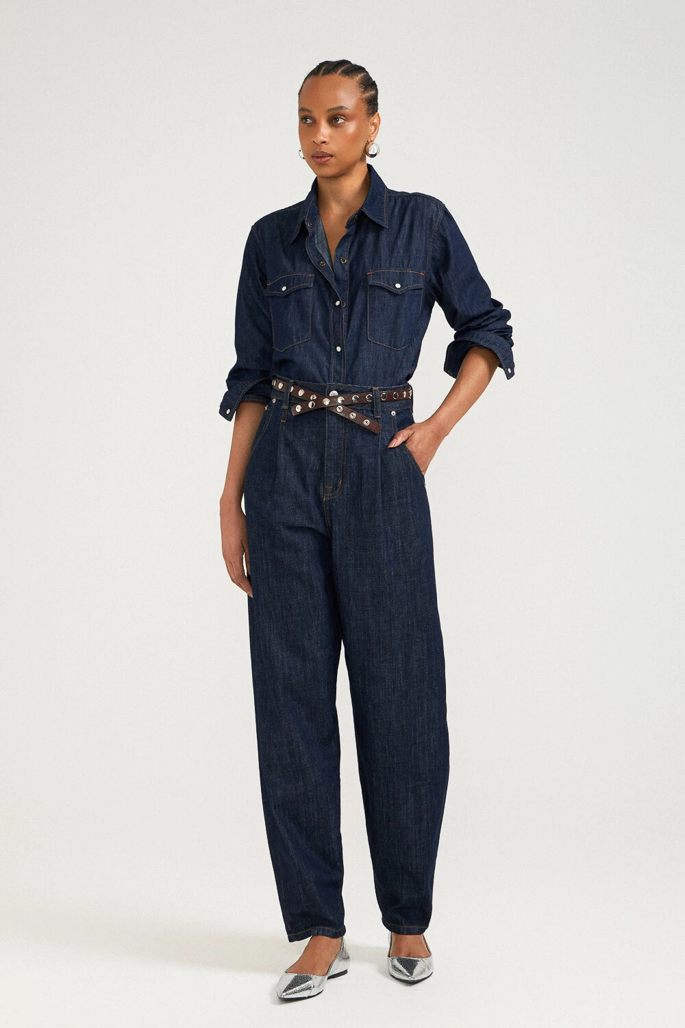 FotoCalça Ballon Raw Denim