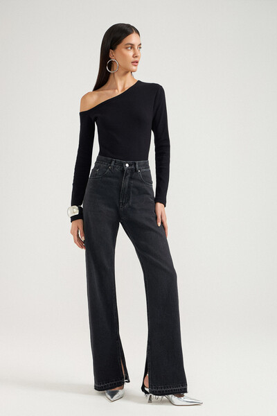 FotoBlusa Ombro Vicky Preta