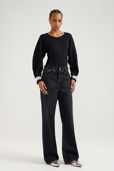 FotoCalça Loose Black Jeans