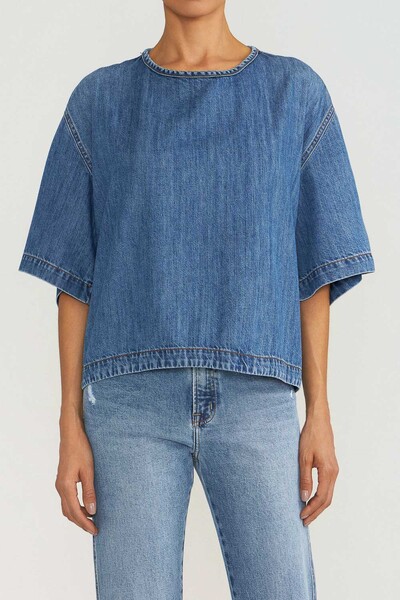 Foto T-Shirt Oversized Jeans Médio