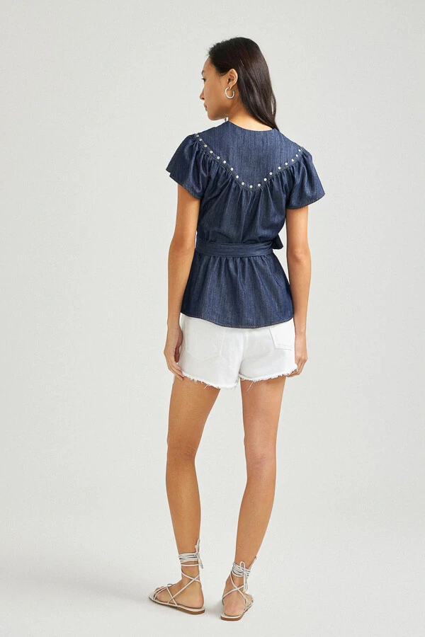 Short Urban White Denim