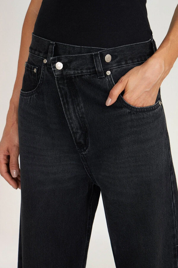 Calça Crossover Black Denim