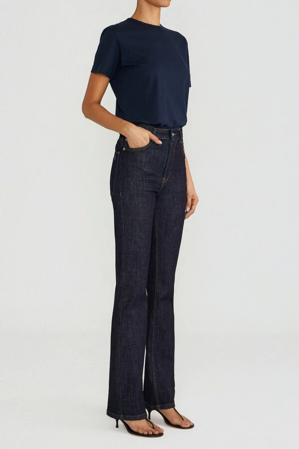 Calça Bootleg Raw Denim