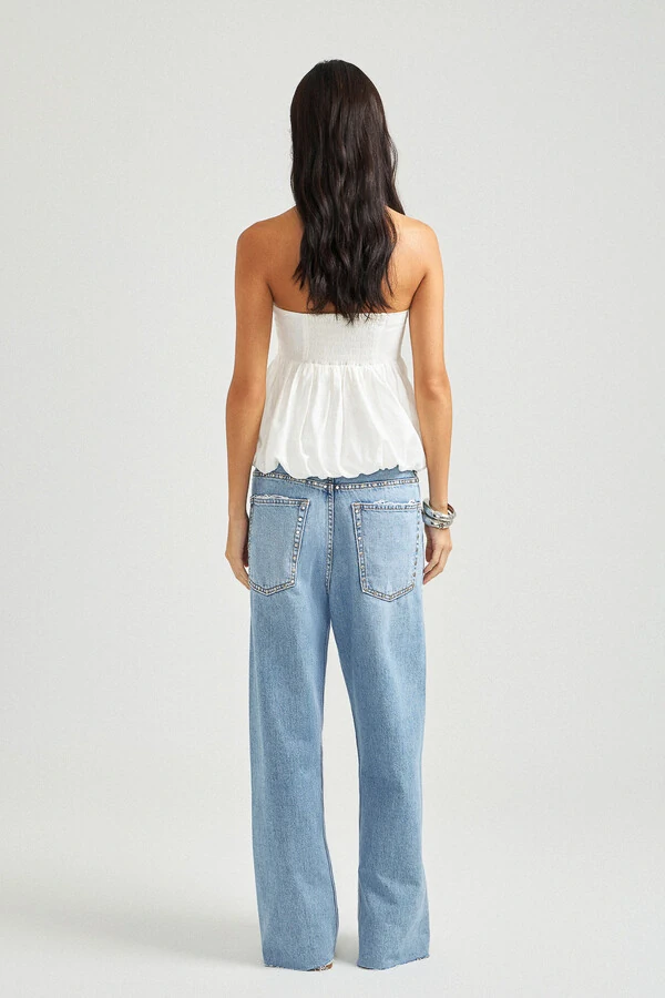 Calça Loose Cropped Tachas Jeans Vintage