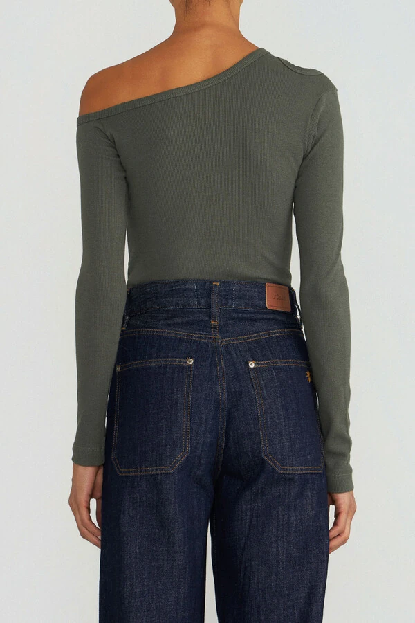 Blusa Canelada Junia Verde Militar