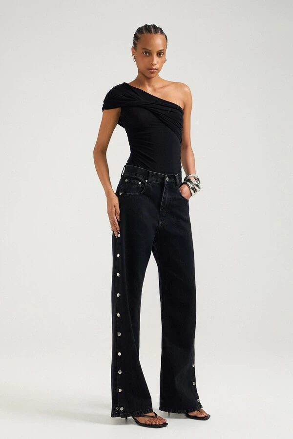 Calça Loose Botão Black Jeans