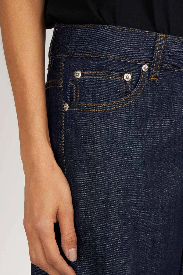 Calça Barrel Raw Denim