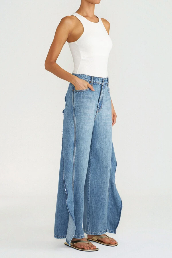 Calça Wide Flow Jeans Médio