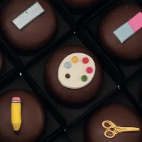 Caixa com 1 Pão de Mel Tradicional com aplique Dia dos Professores