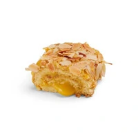 Rocambole Amêndoas com Ovos Moles de Natal