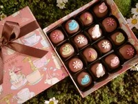 Caixa 16 Pães de Mel Mini com Apliques de Páscoa