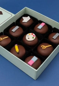 Caixa 9 Pães de Mel Tradicional com apliques Dia dos Professores