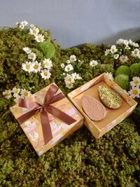 Ovinhos 70gr - Caixa Páscoa 1 Pistache e 1 Sabor