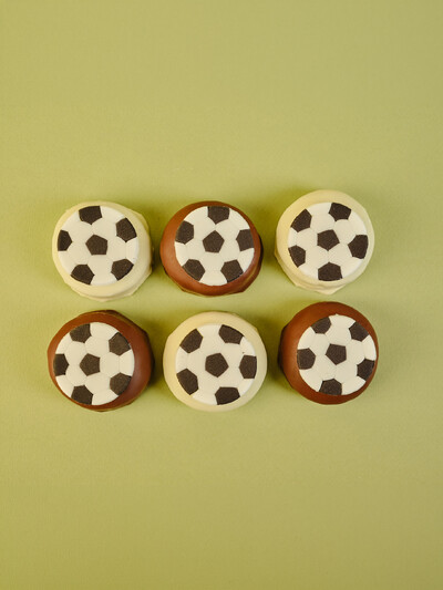 Foto Pão de Mel Tradicional com Aplique de Bola de Futebol
