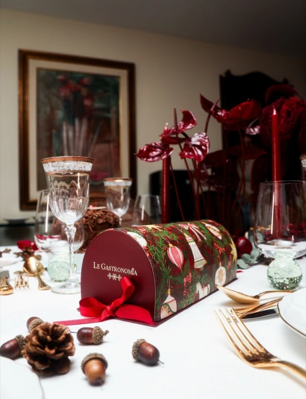 Rocambole Pistache com Ovos Moles