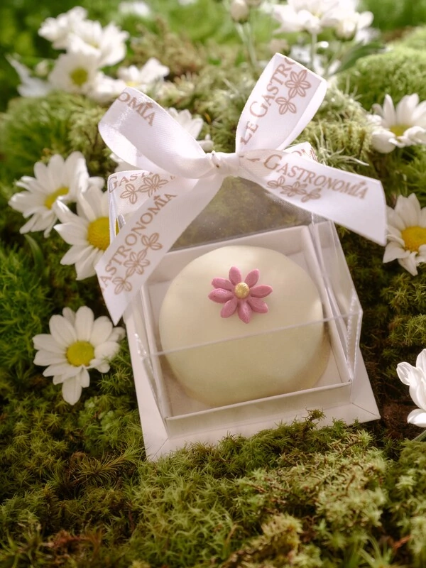 Caixa 01 Pão de Mel Tradicional com Aplique de Páscoa