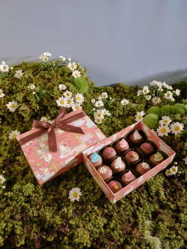 Caixa 12 Pães de Mel Mini com Apliques de Páscoa