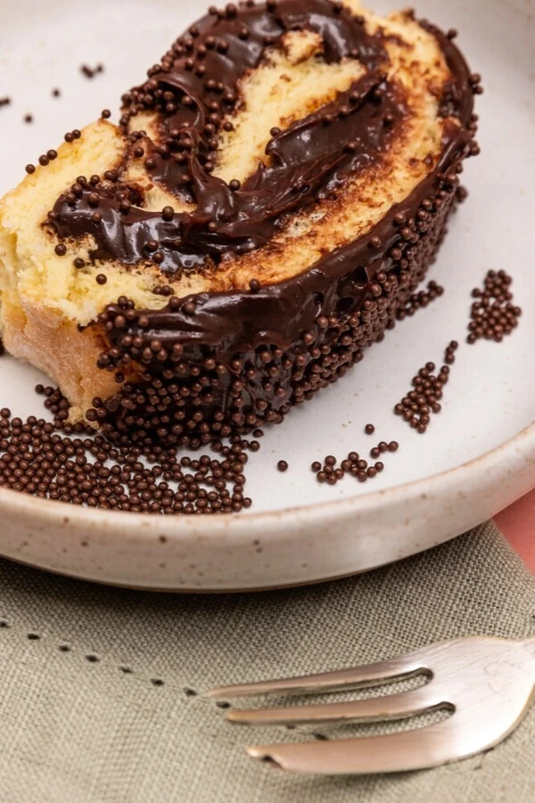 Rocambole Brigadeiro ao Leite
