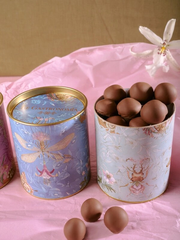 Lata Bichos Balls Pistache e Nozes