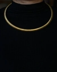 Colar Aço cirúrgico M Dourado