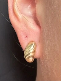 Brinco Argola meia trabalhado P Prata 925 ouro 18k