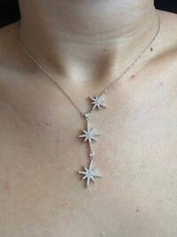 Colar 3 estrelas zircônias gravata Prata 925 Ródio