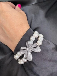 Pulseira Pérola Barroca Laço cravejado 17 cm Prata 925 Ródio