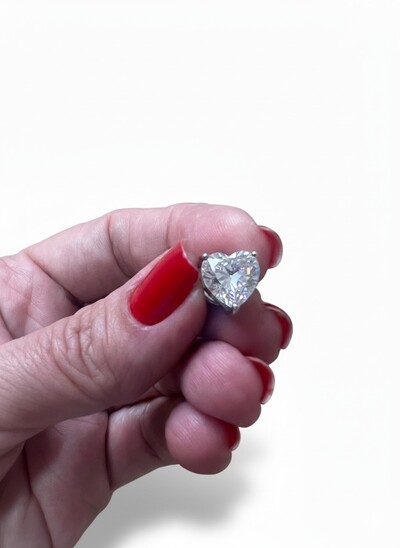 FotoBrinco coração zircônia branca G Prata 925 Ródio