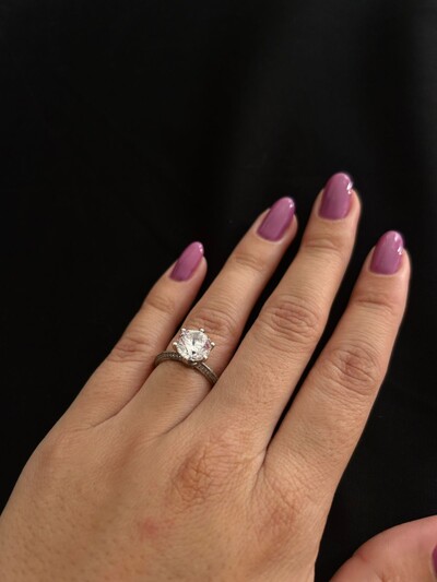 FotoAnel Solitário Zircônia Garras Cravejadas Prata 925 Ródio