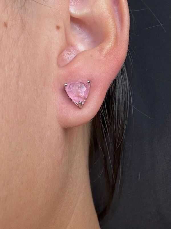 Brinco Triângulo quartzo rosa fusion Prata 925 Ródio