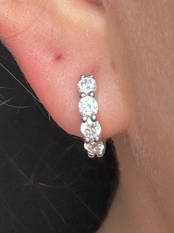 Brinco argola zircônia dentro e fora P Prata 925 Ródio