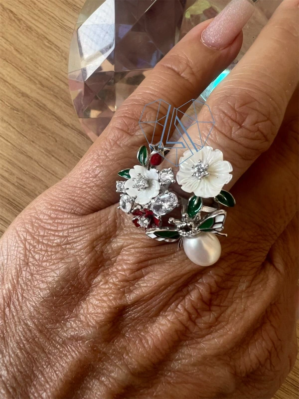 Anel Flor esmaltada mariposa madre pérola Prata 925 Ródio