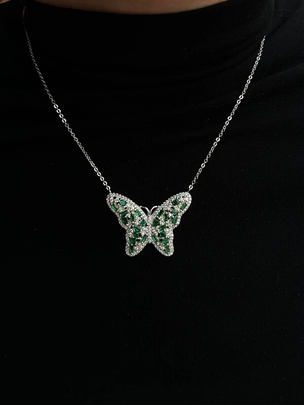 Colar Borboleta esmeralda Prata 925 Lisa