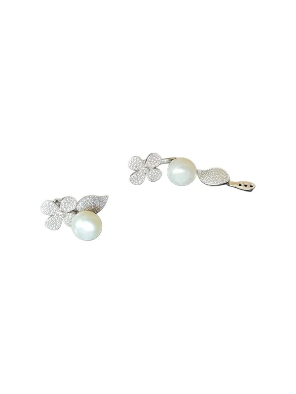 Brinco Pérola zircônia branca flor versátil
