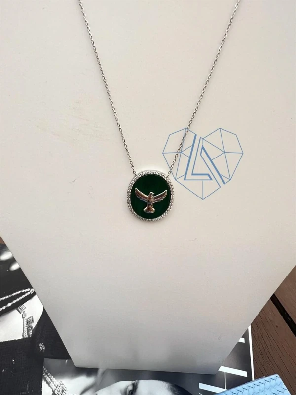 Colar Oval Espírito Santo esmeralda e zircônia Prata 925 Ródio
