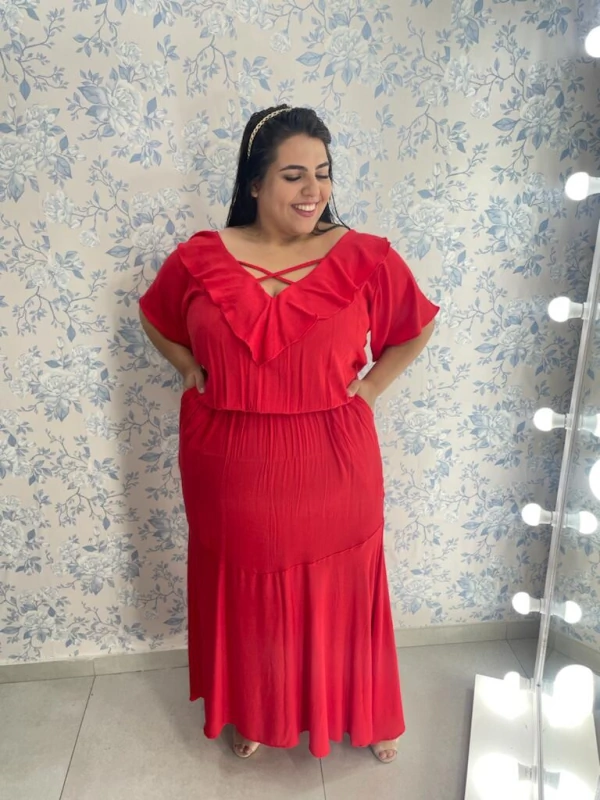 Vestido Plus Size Longo Azul Em Viscose Com Decote V E Babado