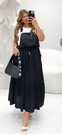 VESTIDO JARDINEIRA DOCEVIDA