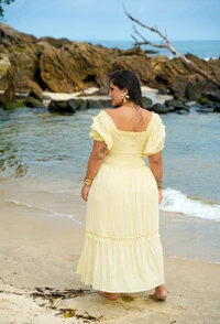 VESTIDO PÉTALAS DOCEVIDA