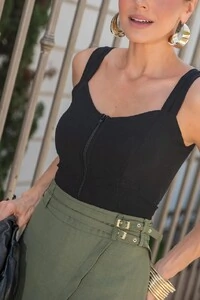 CROPPED COM ZIPER ROSA MILLIOSSI