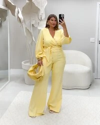 CALÇA CHICLE